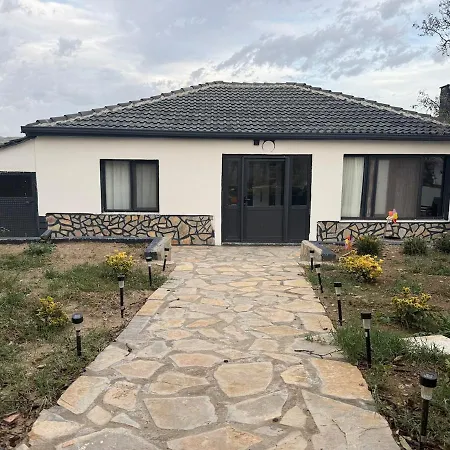 Serenity Mountain House Dağ evi